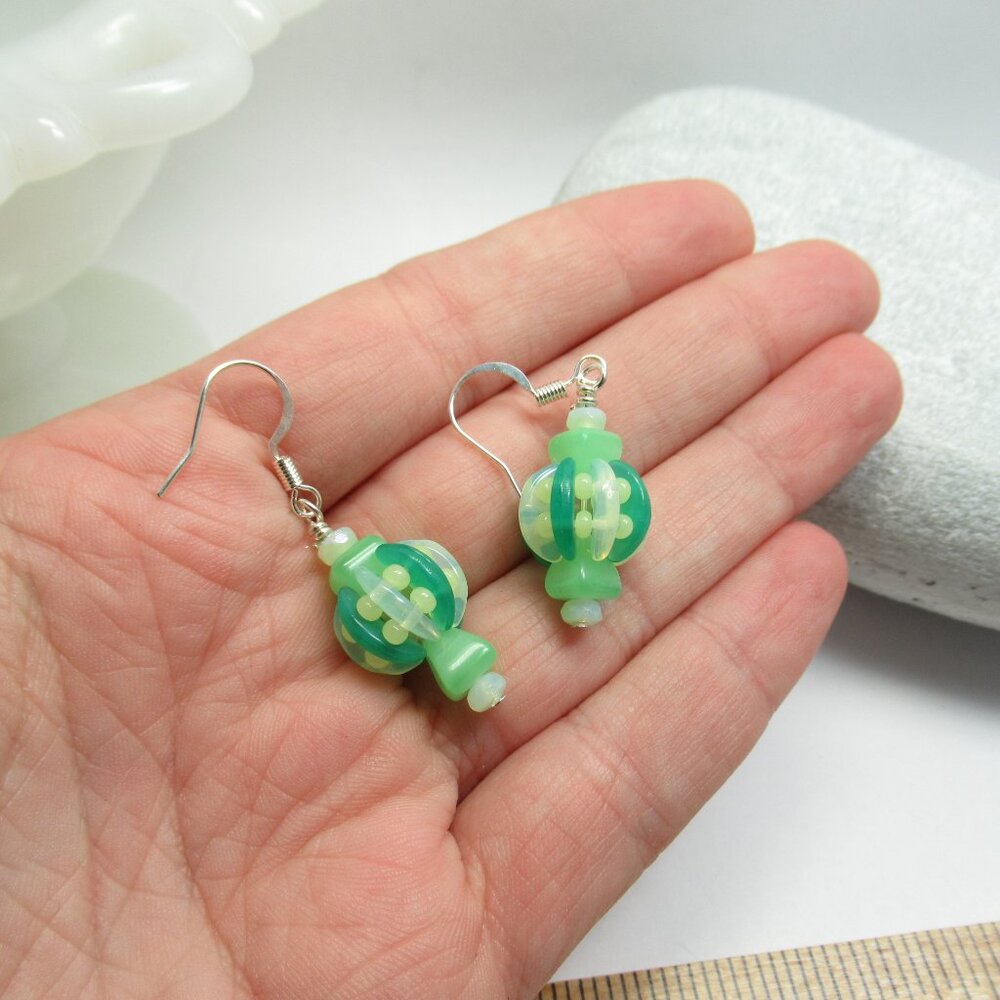 Uranium glass beaded bead earrings - Picture 7 of 13